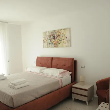 Holiday home Fiorenza